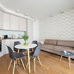 Baltiq Plaza Deluxe - Billberry Apartments